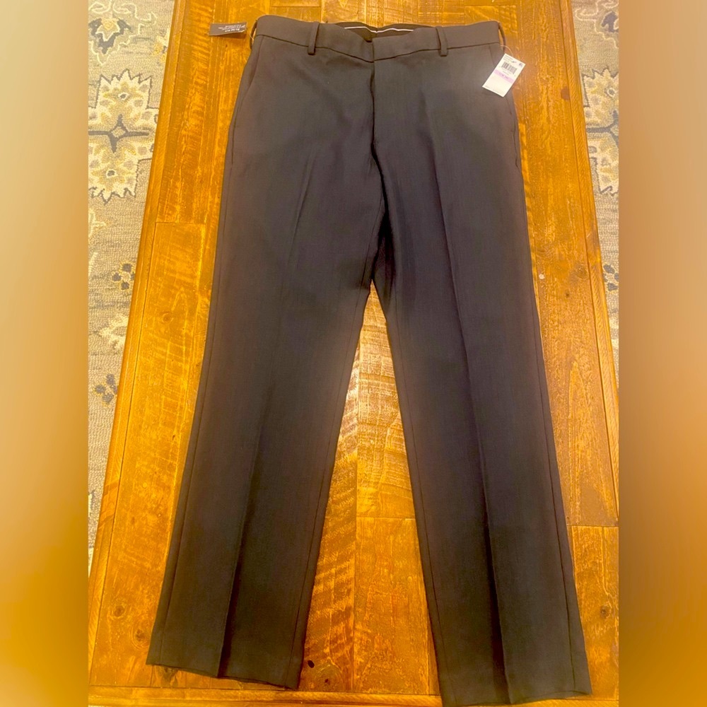 New Van Heusen Slim Fit Dress Pants
